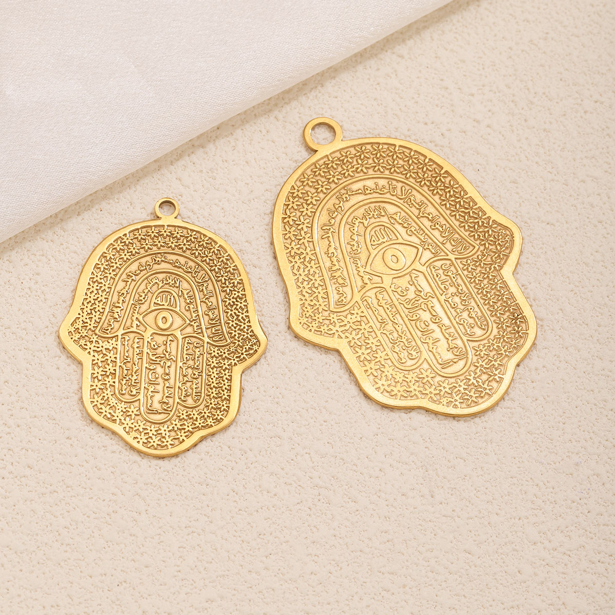 5Pcs 18K PVD Stainless Steel H - Women Accessories In Wholesale 评论和价格