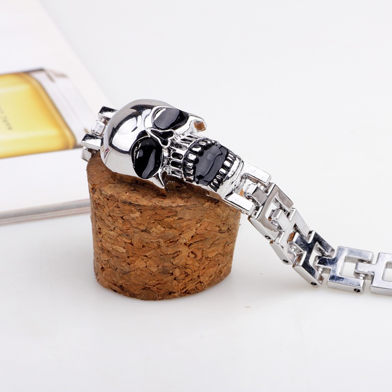 Skull Titanium Steel Bracelet  - Women'S Accessories To Wear With Watch 评论和价格