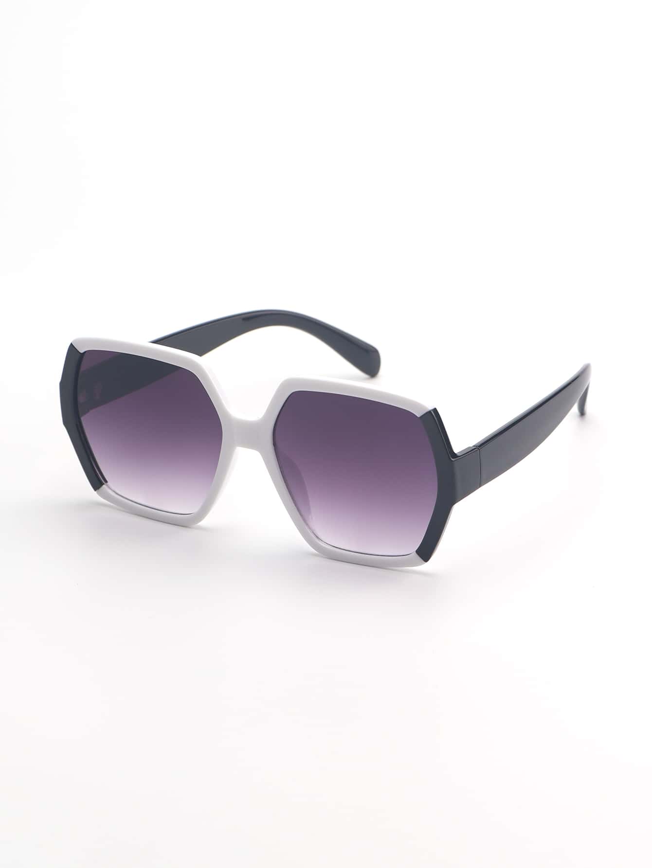 Black & White Geometric Women' - Women Accessories Business 评论和价格
